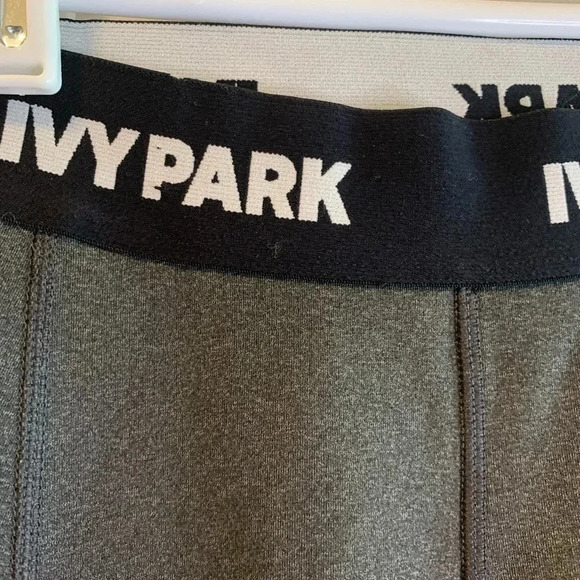 Ivy Park cropped leggings Size XS - Picture 3 of 5